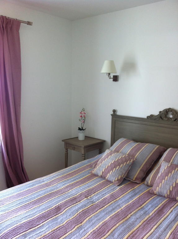 Residence Mas Du Tadorne Saintes-Maries-de-La-Mer Zimmer foto